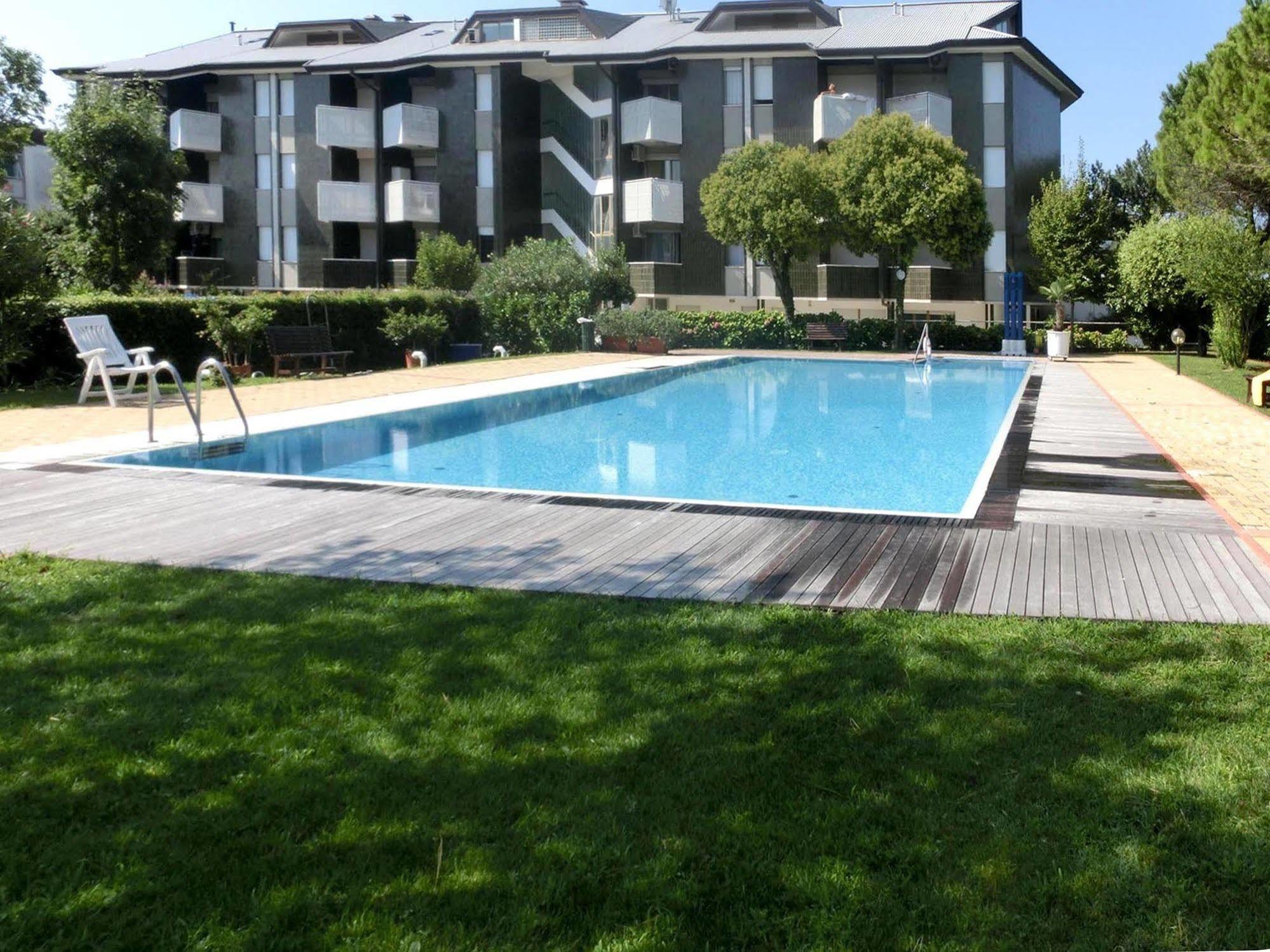 Casa Marina Lignano Sabbiadoro Exterior foto